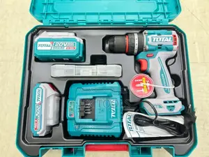 Total Charger Drill 20 v 66 Nm