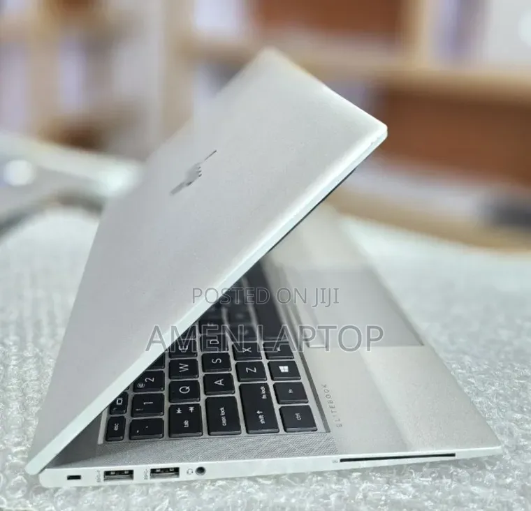 New Laptop HP EliteBook 840 G7 16GB Intel Core i7 SSD 512GB