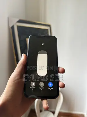 Apple iPhone 12 64 GB