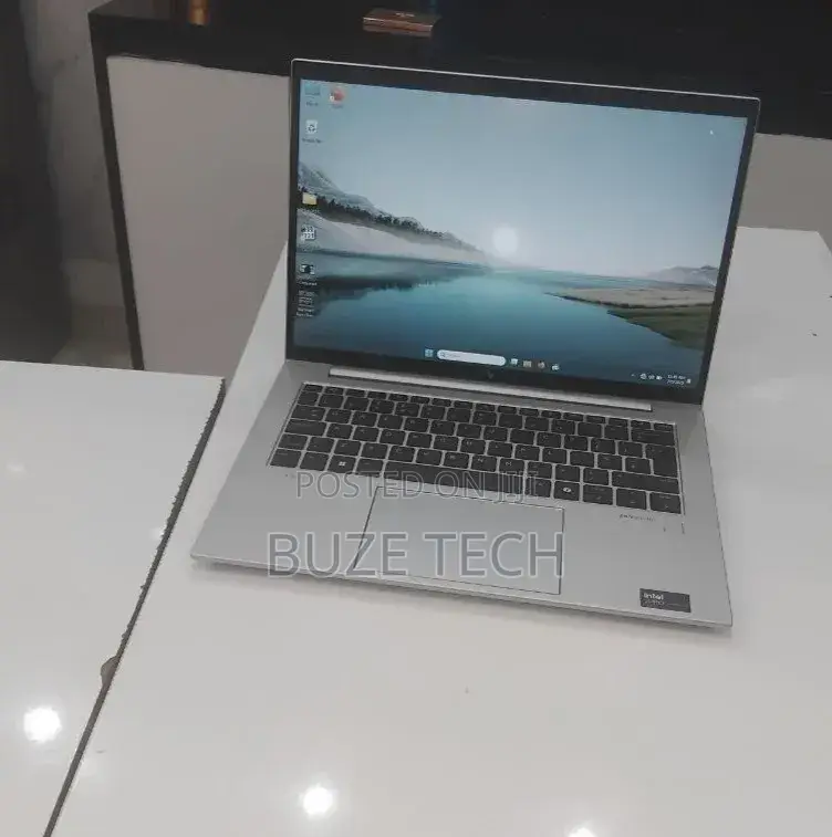 New Laptop HP EliteBook 840 G11 16GB Intel Core Ultra 7 SSD 512GB