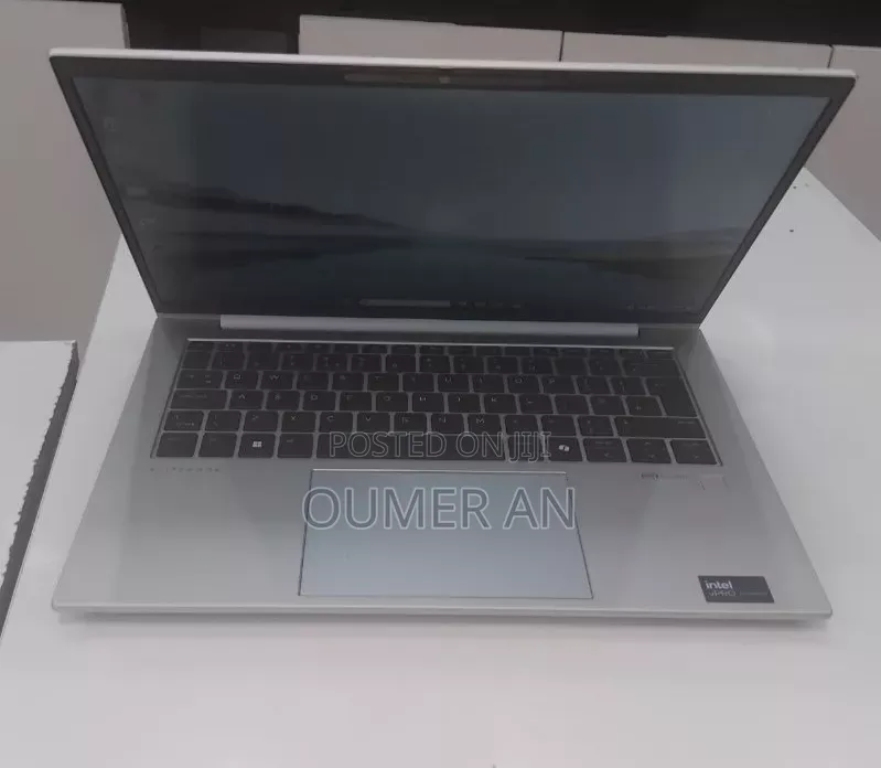 New Laptop HP EliteBook 840 G11 16GB Intel Core i7 SSD 512GB
