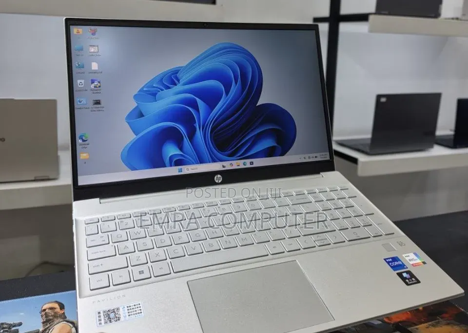 New Laptop HP Pavilion 15 16GB Intel Core i7 SSD 1T