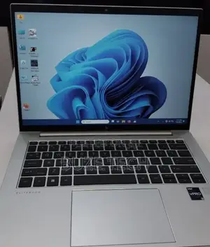 New Laptop HP EliteBook 840 G10 16GB Intel Core i7 SSD 512GB