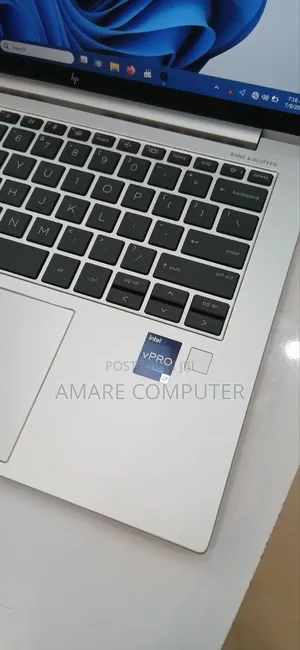 New Laptop HP EliteBook 840 G10 16GB Intel Core i7 SSD 512GB
