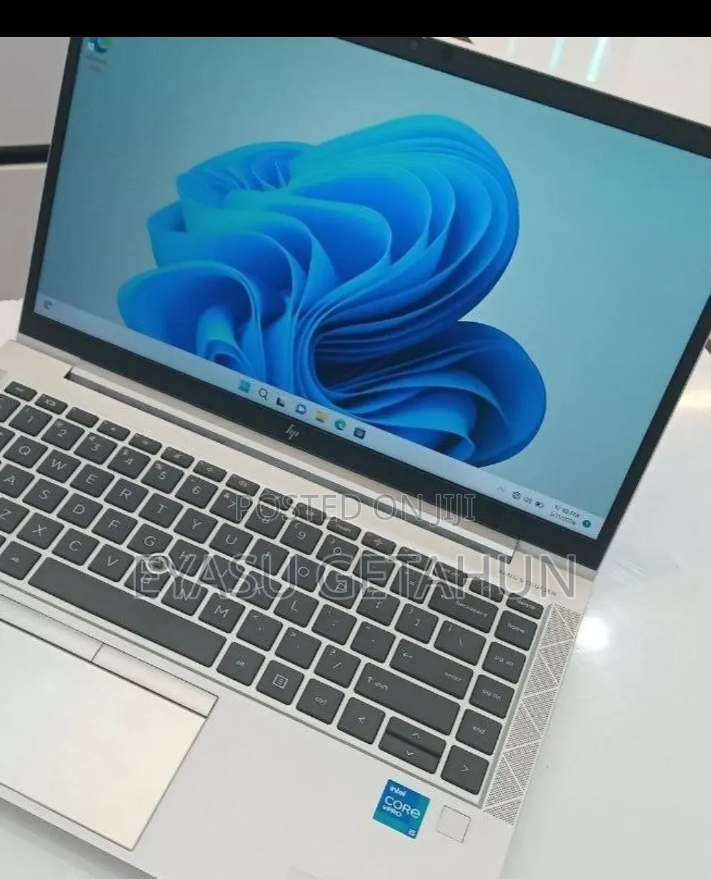 New Laptop HP EliteBook 840 G8 16GB Intel Core i5 SSD 512GB