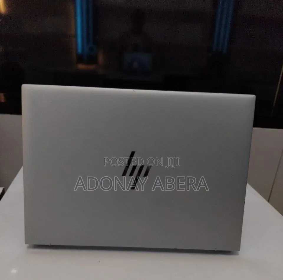 New Laptop HP EliteBook 840 G10 16GB Intel Core i7 SSD 512GB