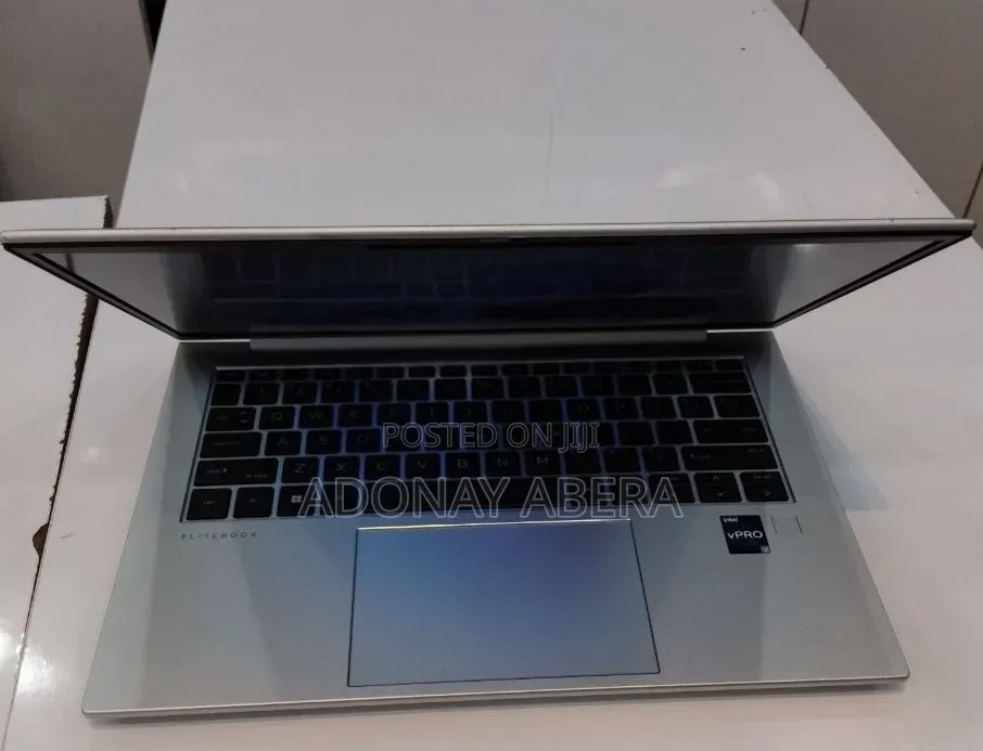New Laptop HP EliteBook 840 G10 16GB Intel Core i7 SSD 512GB