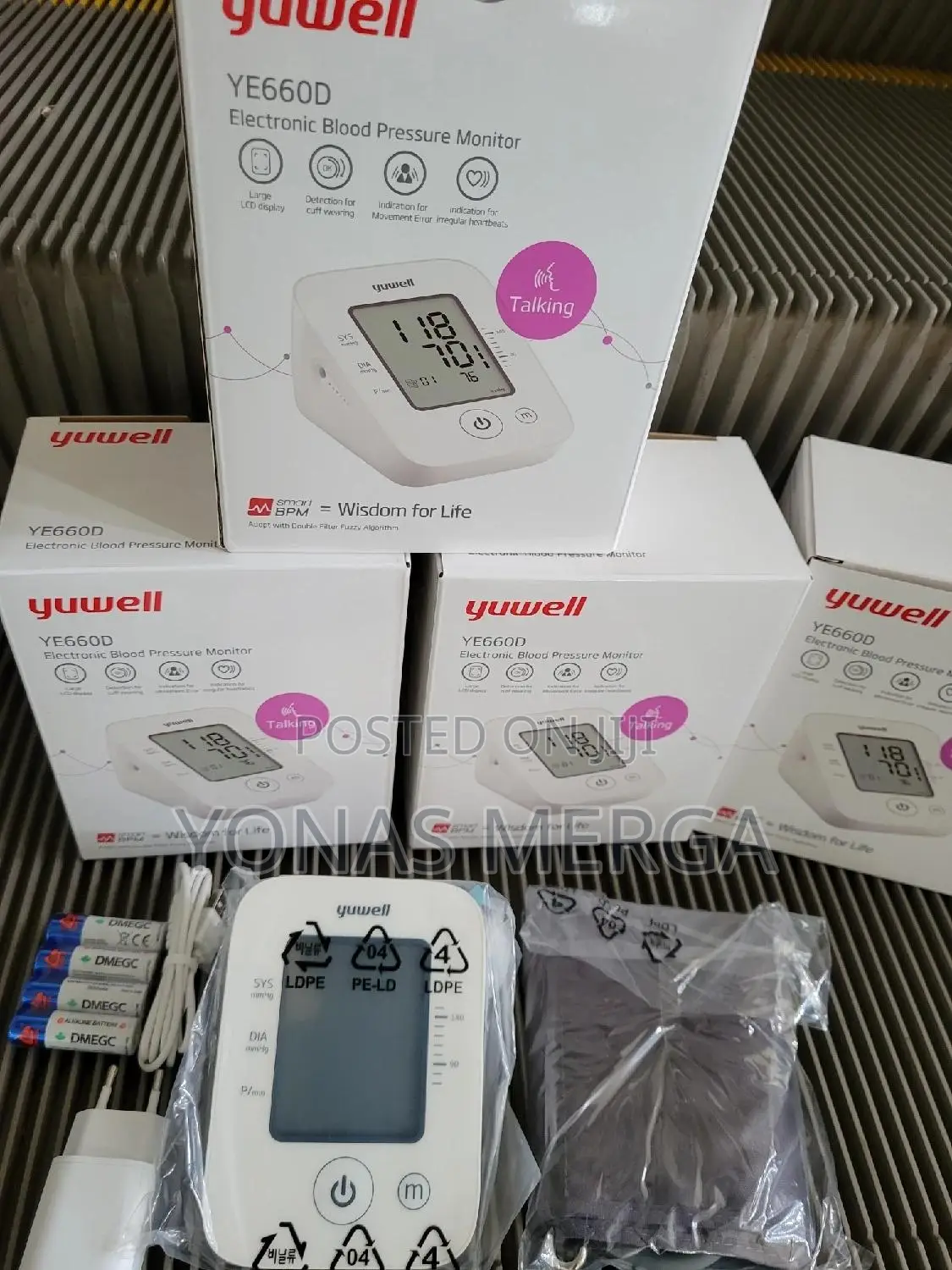 Electronic Blood Pressure Monitor年峞operating Temperature: 5°C - 40°C