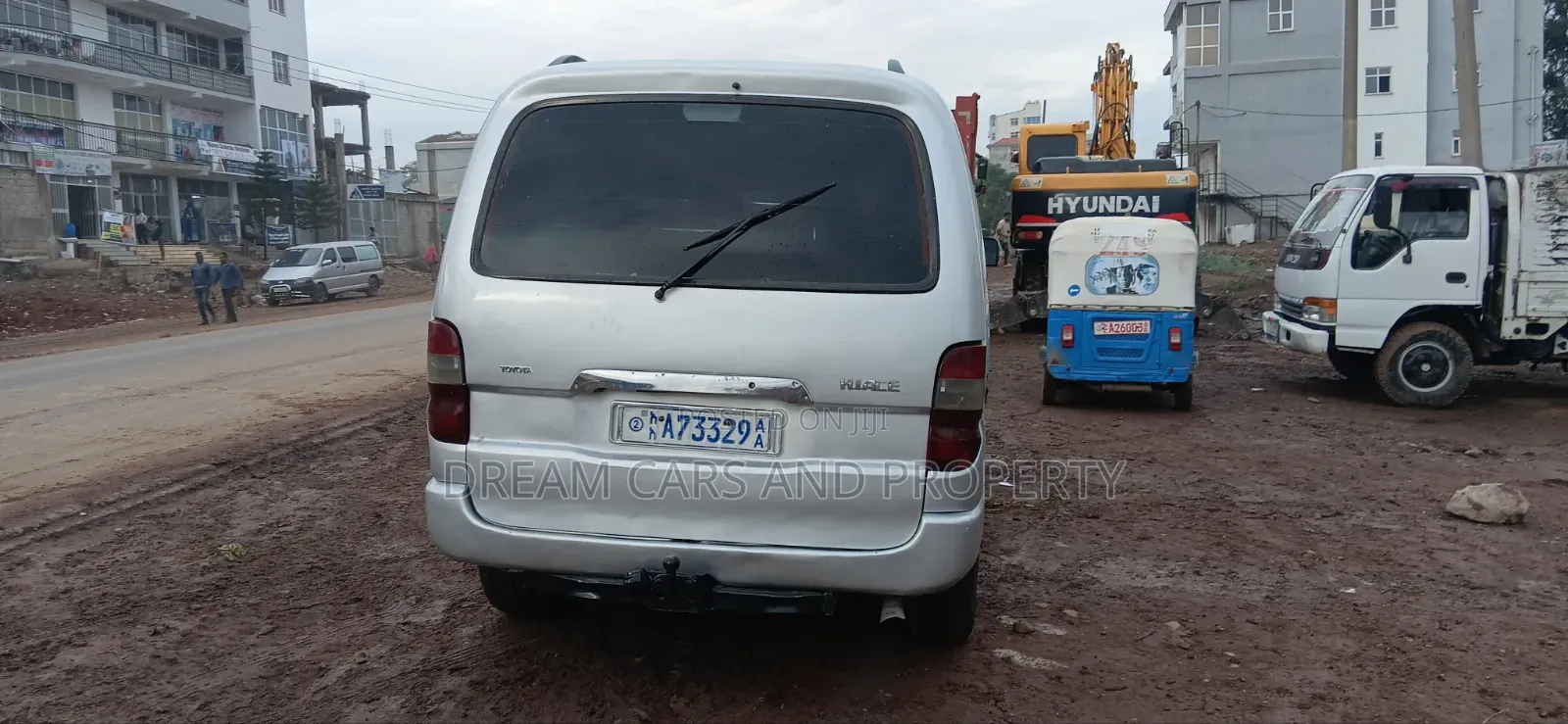 Toyota HiAce 2006 Silver