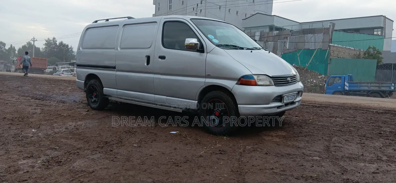 Toyota HiAce 2006 Silver