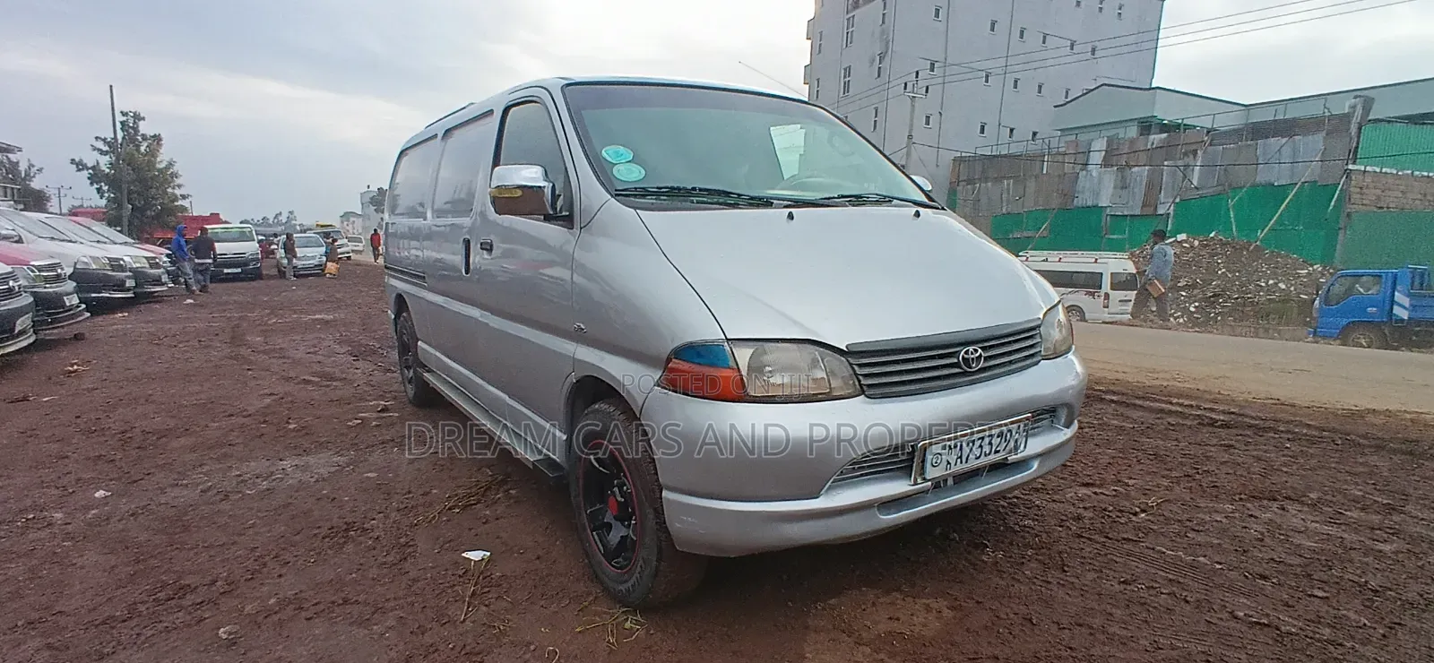 Toyota HiAce 2006 Silver