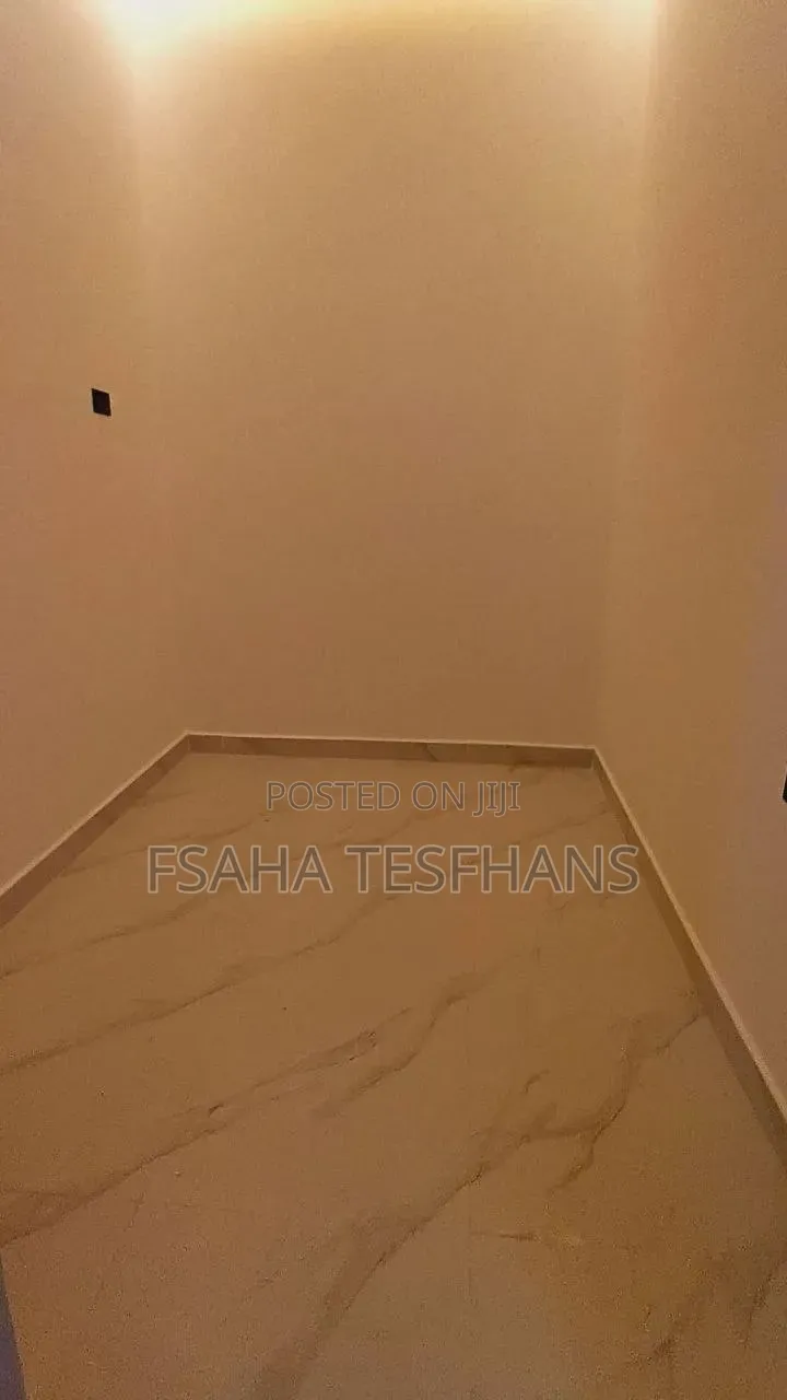 3bdrm Villa in Villa, Bole for rent