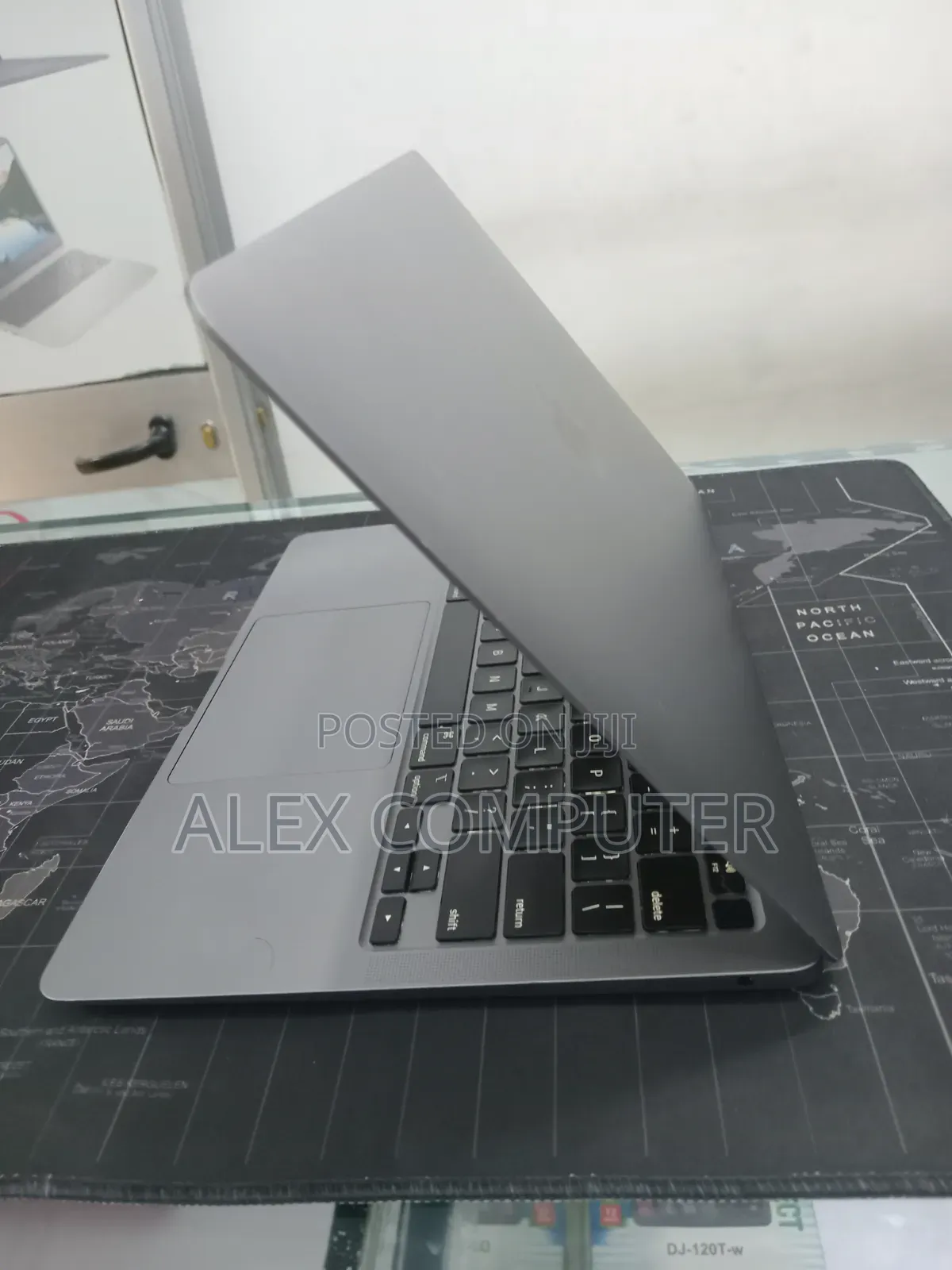 New Laptop Apple MacBook Air 2020 M1 16GB Apple M1 SSD 512GB