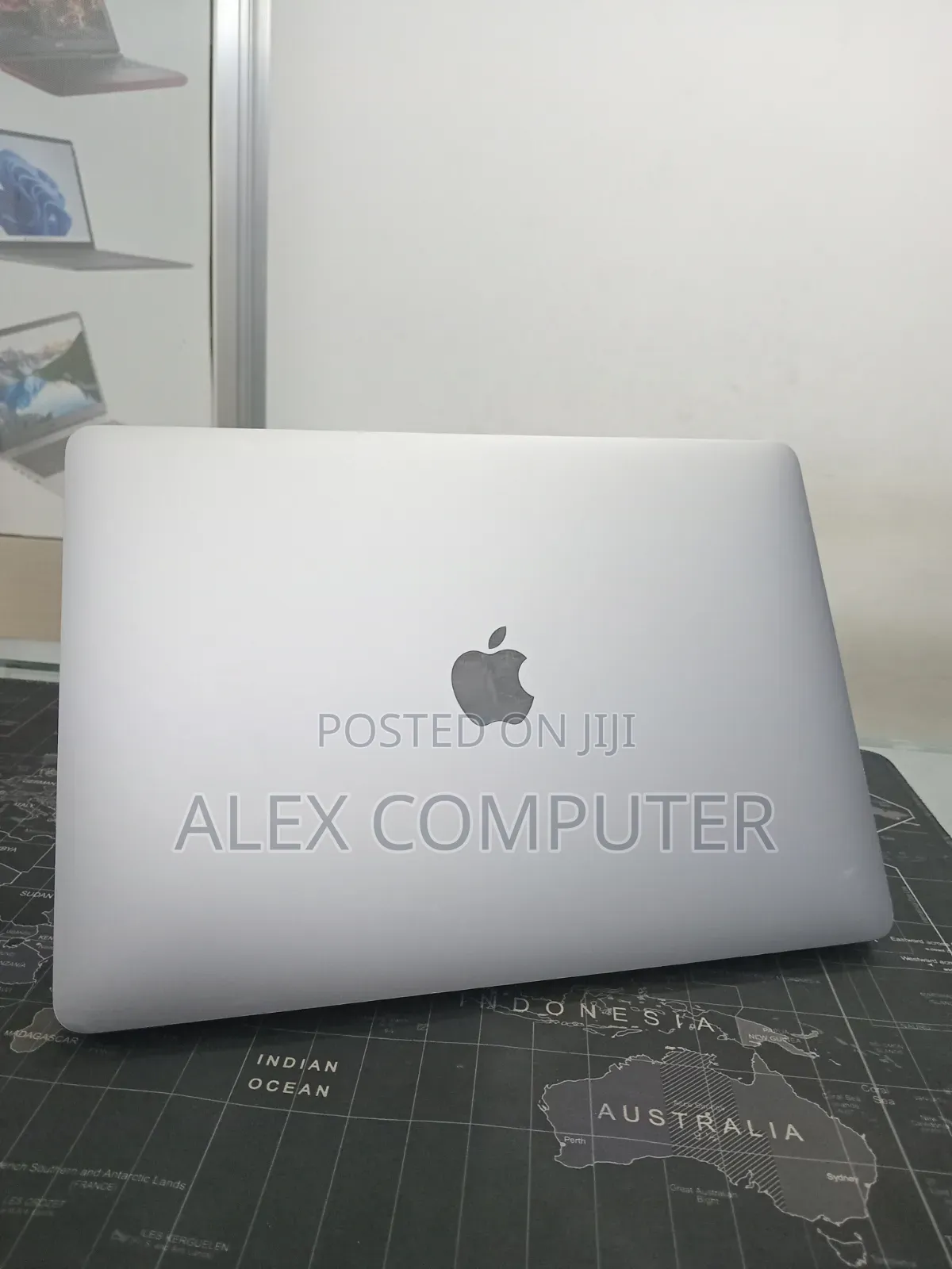 New Laptop Apple MacBook Air 2020 M1 16GB Apple M1 SSD 512GB