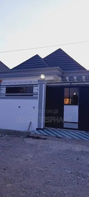 3bdrm Villa in Villa, Bole for rent