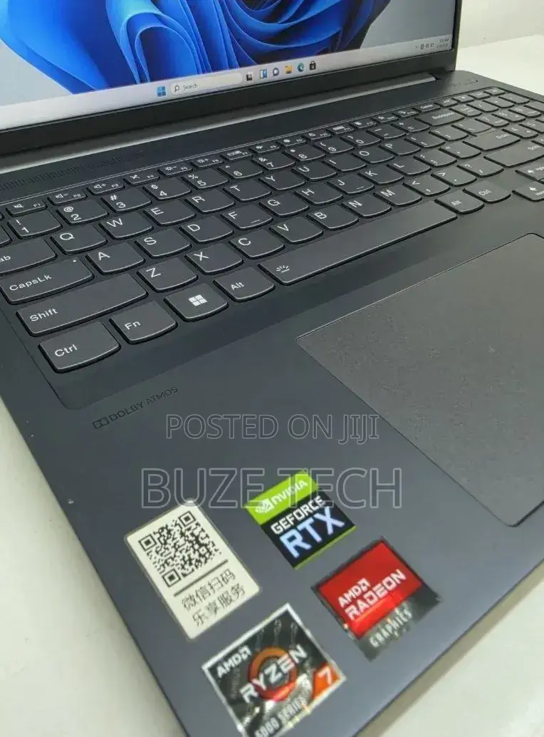 New Laptop Lenovo 16GB AMD Ryzen 7 SSD 512GB