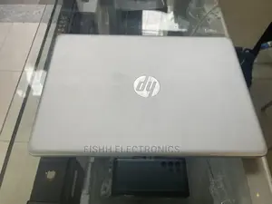 New Laptop HP 14-Dq1025cl 8GB AMD A10 SSD 128GB