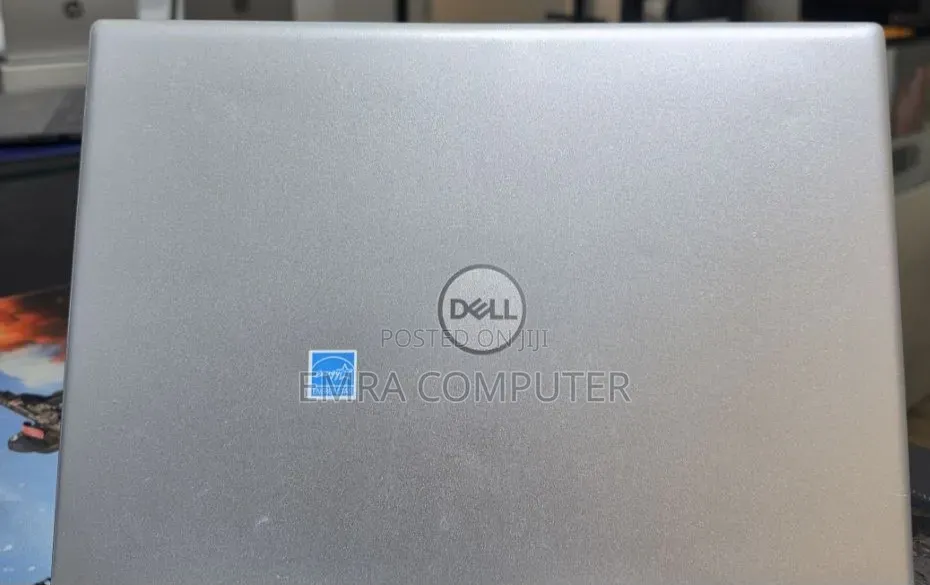 New Laptop Dell 16GB Intel Core i7 SSD 512GB