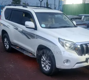 Toyota Land Cruiser Prado 2015 White