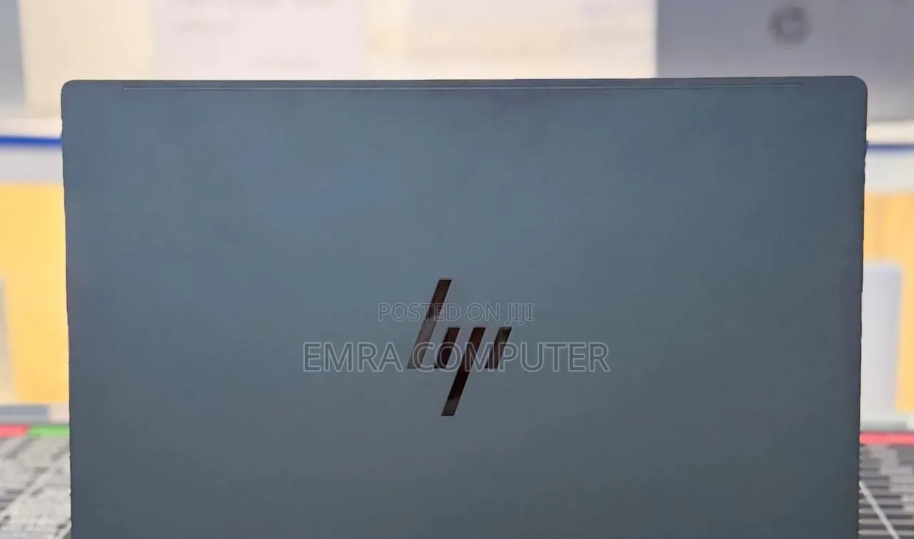 New Laptop HP 16GB Intel Core Ultra 7 SSD 1T