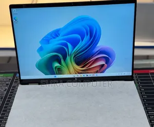 New Laptop HP 16GB Intel Core Ultra 7 SSD 1T