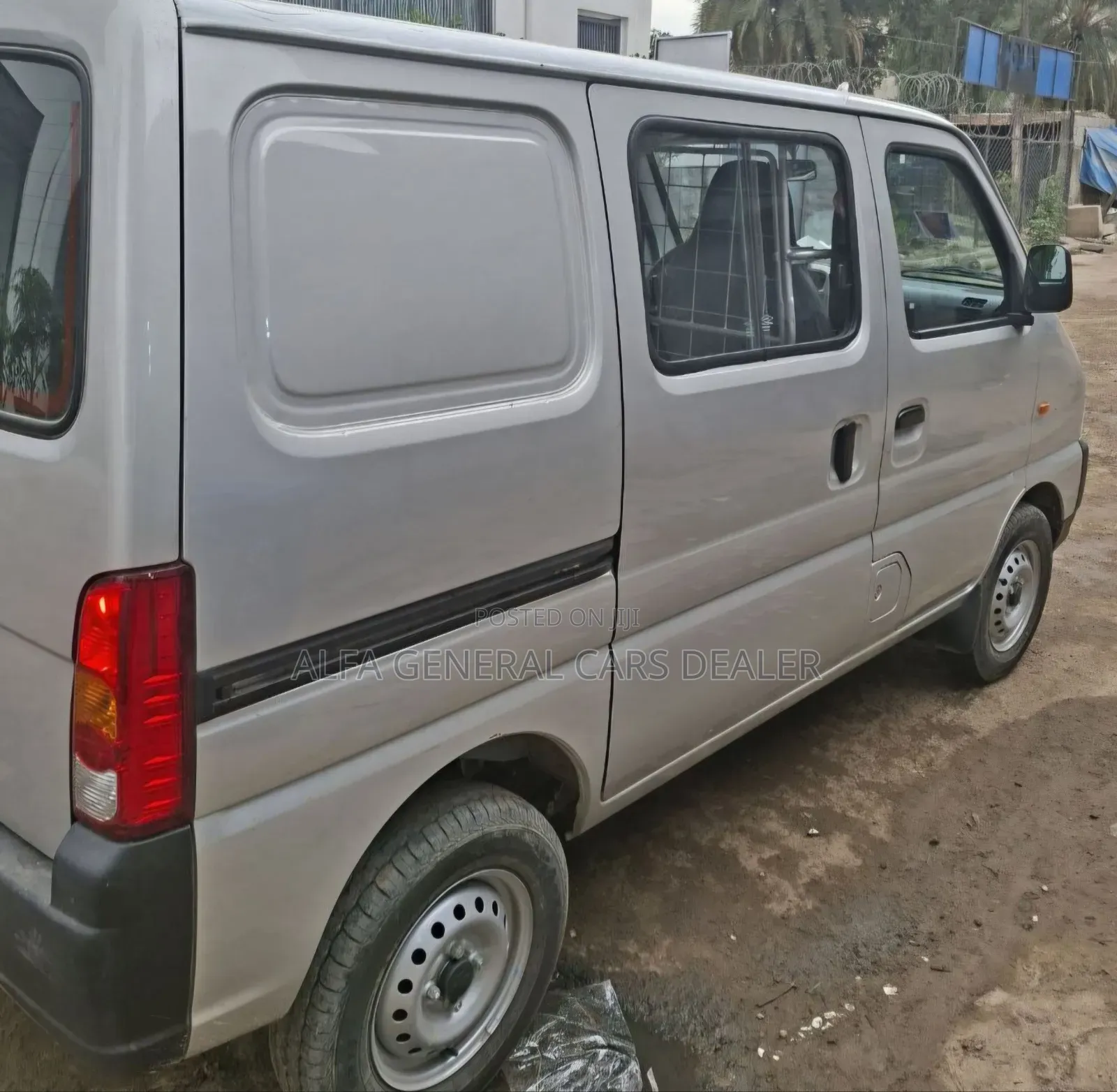 Suzuki Every 2025