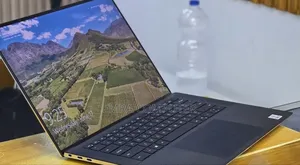 New Laptop Dell 16GB Intel Core i7 SSD 512GB