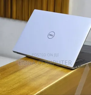 New Laptop Dell 16GB Intel Core i7 SSD 512GB