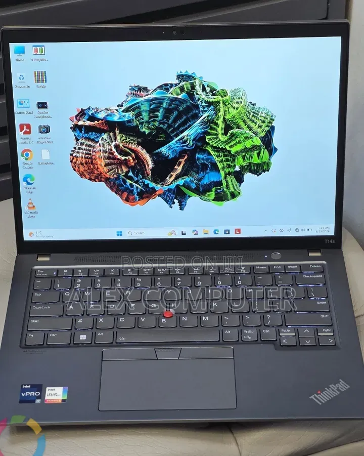 New Laptop Lenovo ThinkPad T14s Gen 2 32GB Intel Core i7 SSD 512GB