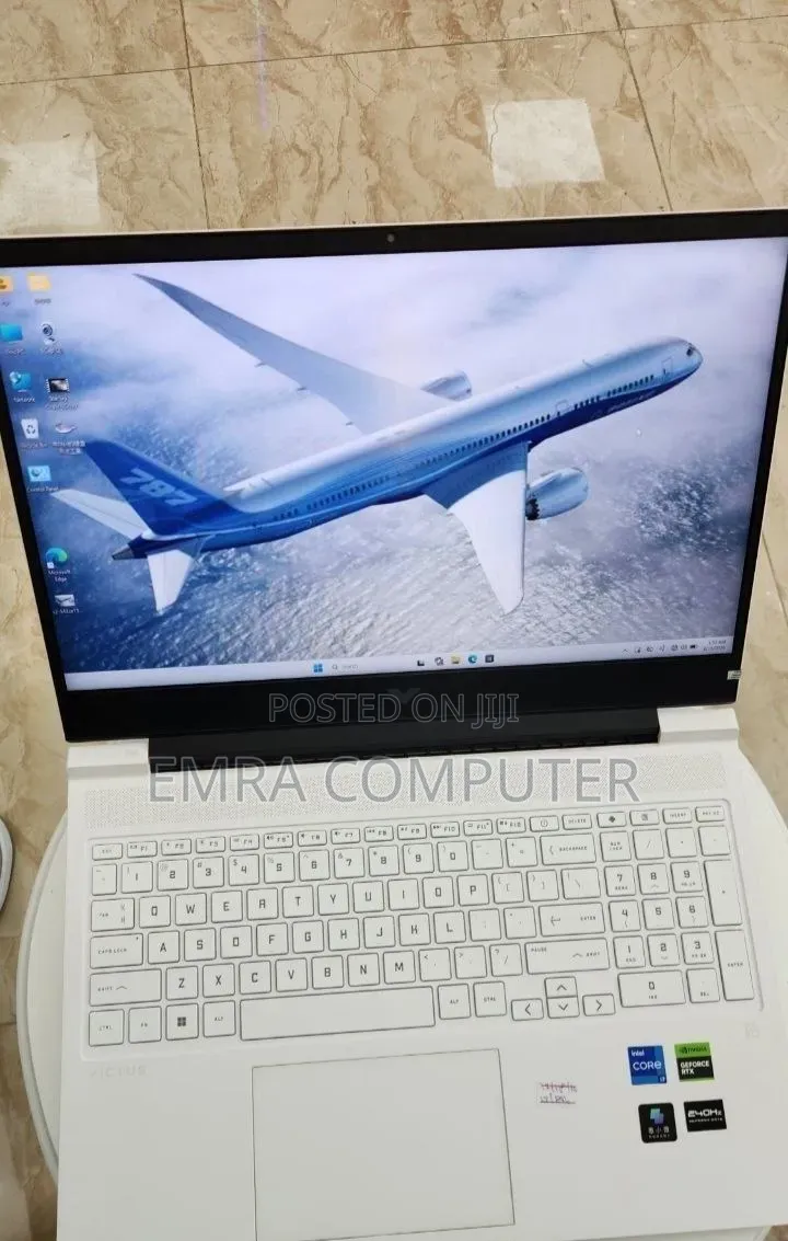 New Laptop HP 16GB Intel Core i7 SSD 512GB