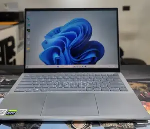 New Laptop Dell 16GB Intel Core i7 SSD 512GB