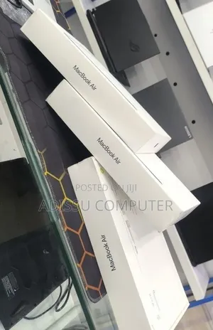 New Laptop Apple MacBook Air 2026 M5 16GB Apple M5 SSD 512GB