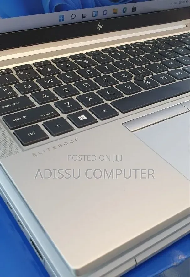 New Laptop HP EliteBook 840 G7 16GB Intel Core i5 SSD 512GB