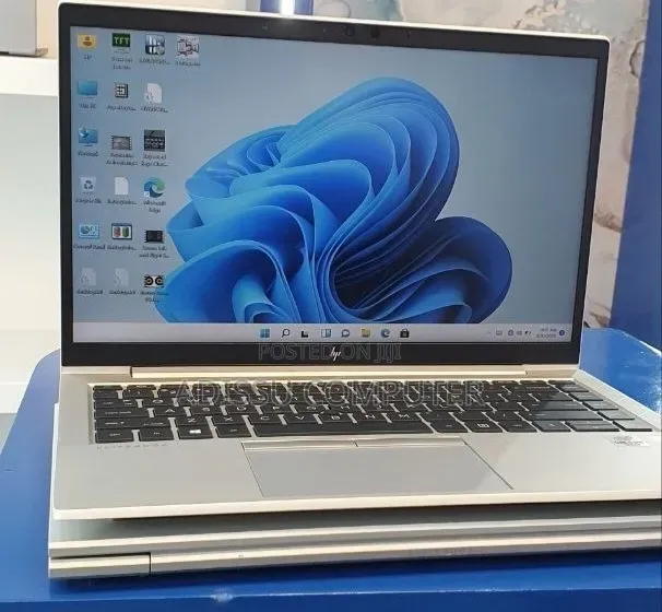 New Laptop HP EliteBook 840 G7 16GB Intel Core i5 SSD 512GB