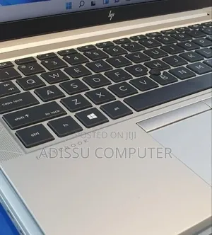 New Laptop HP EliteBook 840 G8 16GB Intel Core i7 SSD 512GB