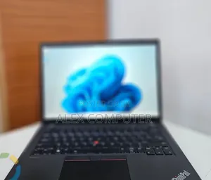 New Laptop Lenovo ThinkPad P14s 16GB Intel Core i7 SSD 512GB