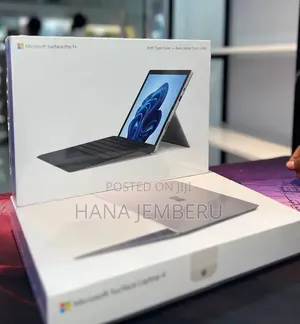 New Laptop Microsoft Surface Pro 7 8GB Intel SSD 128GB