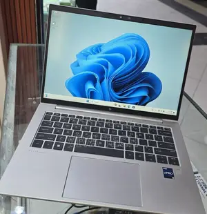 New Laptop HP EliteBook 840 G9 16GB Intel Core i5 SSD 512GB