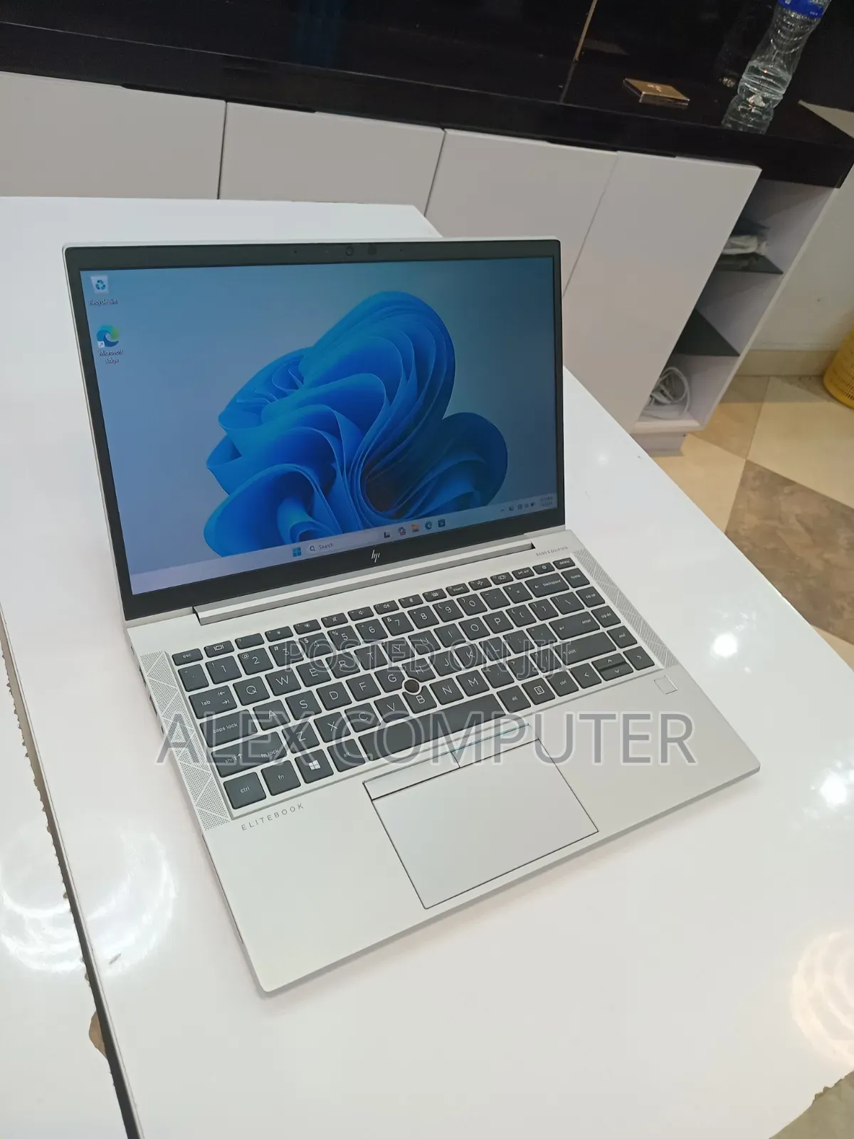New Laptop HP EliteBook 840 G7 16GB Intel Core i5 SSD 512GB
