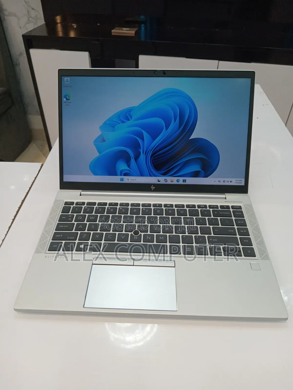 New Laptop HP EliteBook 840 G7 16GB Intel Core i5 SSD 512GB