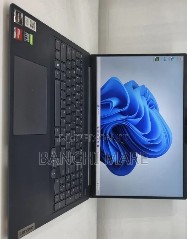New Laptop Lenovo IdeaPad 1 16GB AMD Ryzen 7 SSD 512GB