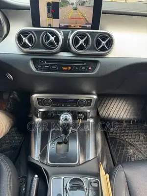 Mercedes-Benz X Class X250d RWD 2017 Gray