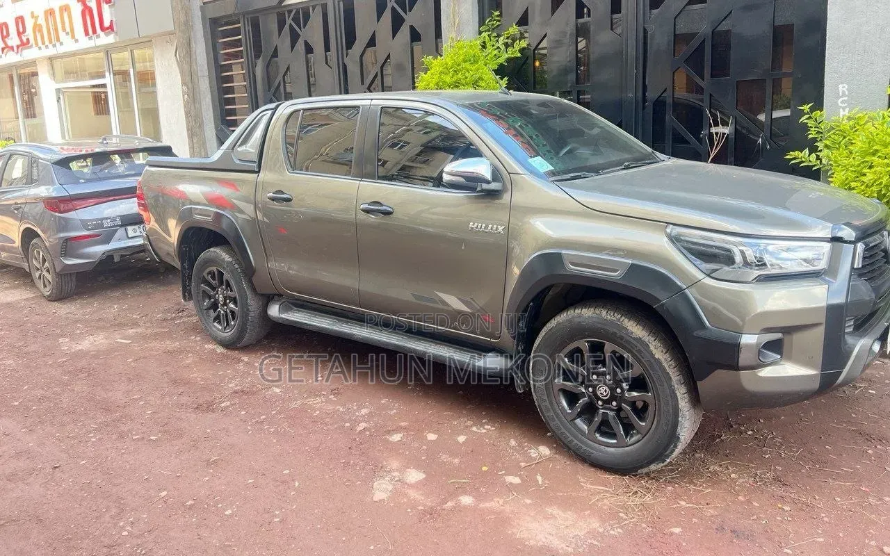 Toyota Hilux 2022