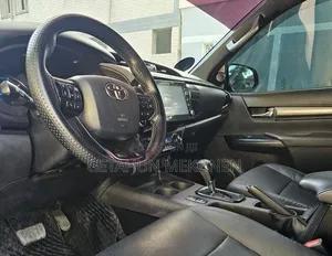 Toyota Hilux 2022