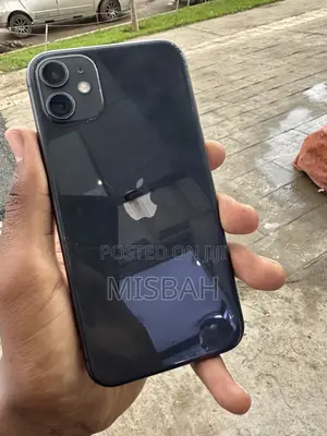 Apple iPhone 11 64 GB Black