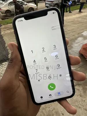 Apple iPhone 11 64 GB Black