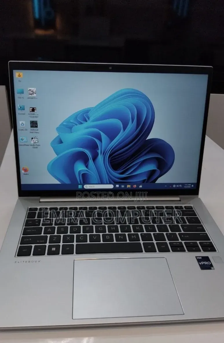 New Laptop HP EliteBook 840 G10 16GB Intel Core i7 SSD 512GB