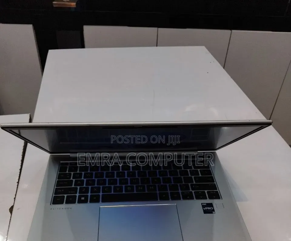 New Laptop HP EliteBook 840 G10 16GB Intel Core i7 SSD 512GB