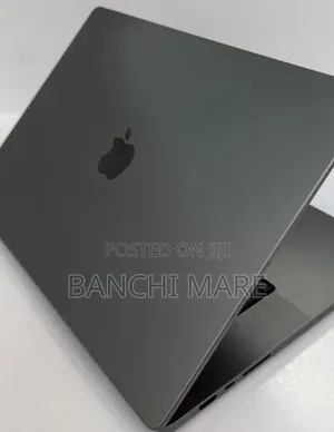New Laptop Apple MacBook Pro 32GB Apple M1 Max SSD 1T