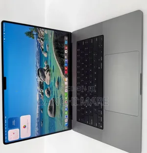 New Laptop Apple MacBook Pro 32GB Apple M1 Max SSD 1T